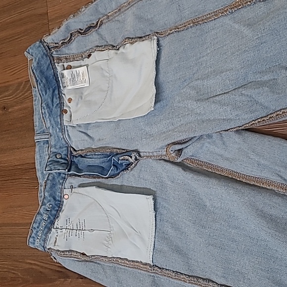 American‎ Eagle Outfitters Women's Light Blue Straight Leg Jeans - Picture 14 of 14